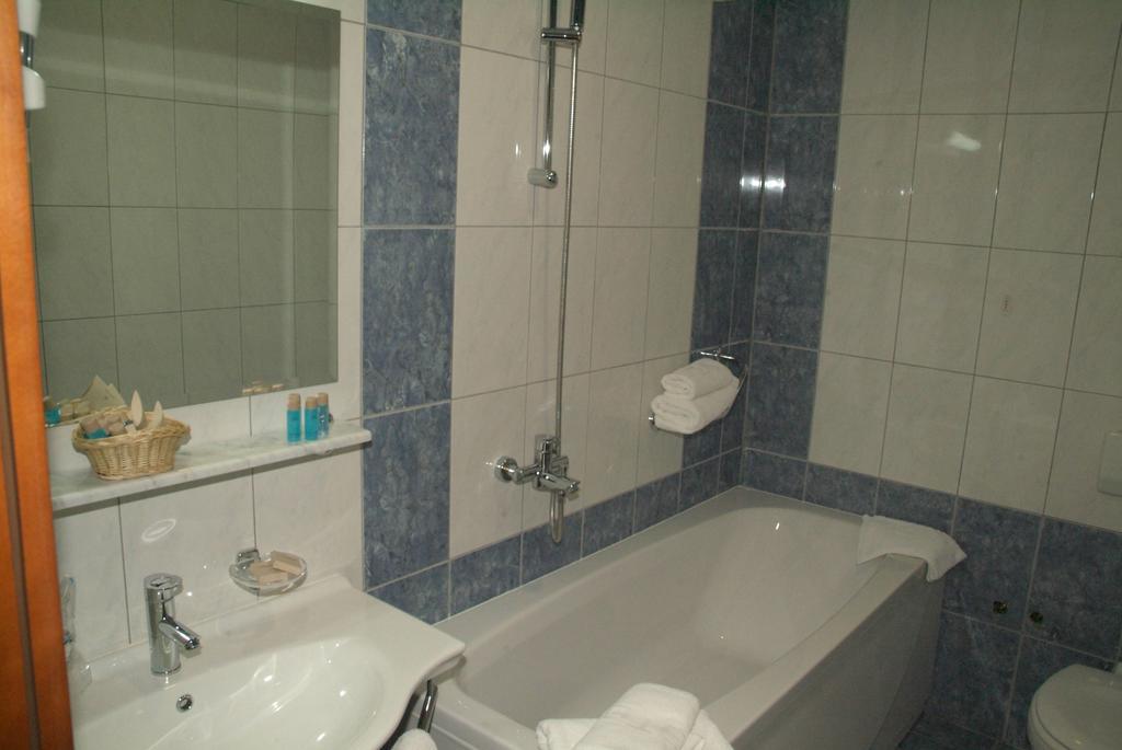 Hotel Kaktus Čitluk Eksteriør billede